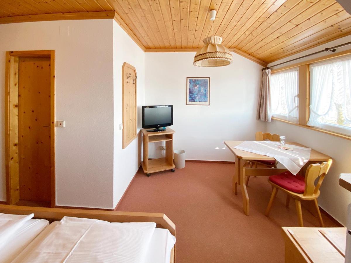 Landgasthof Roessle Ühlingen-Birkendorf Extérieur photo
